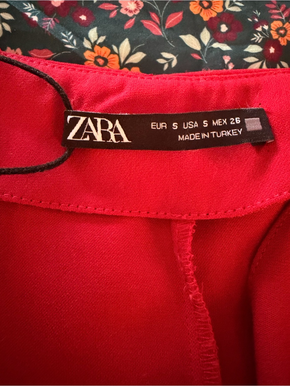 Zara Red V-Neck Ruffle Mini Dress - Picture 3 of 9